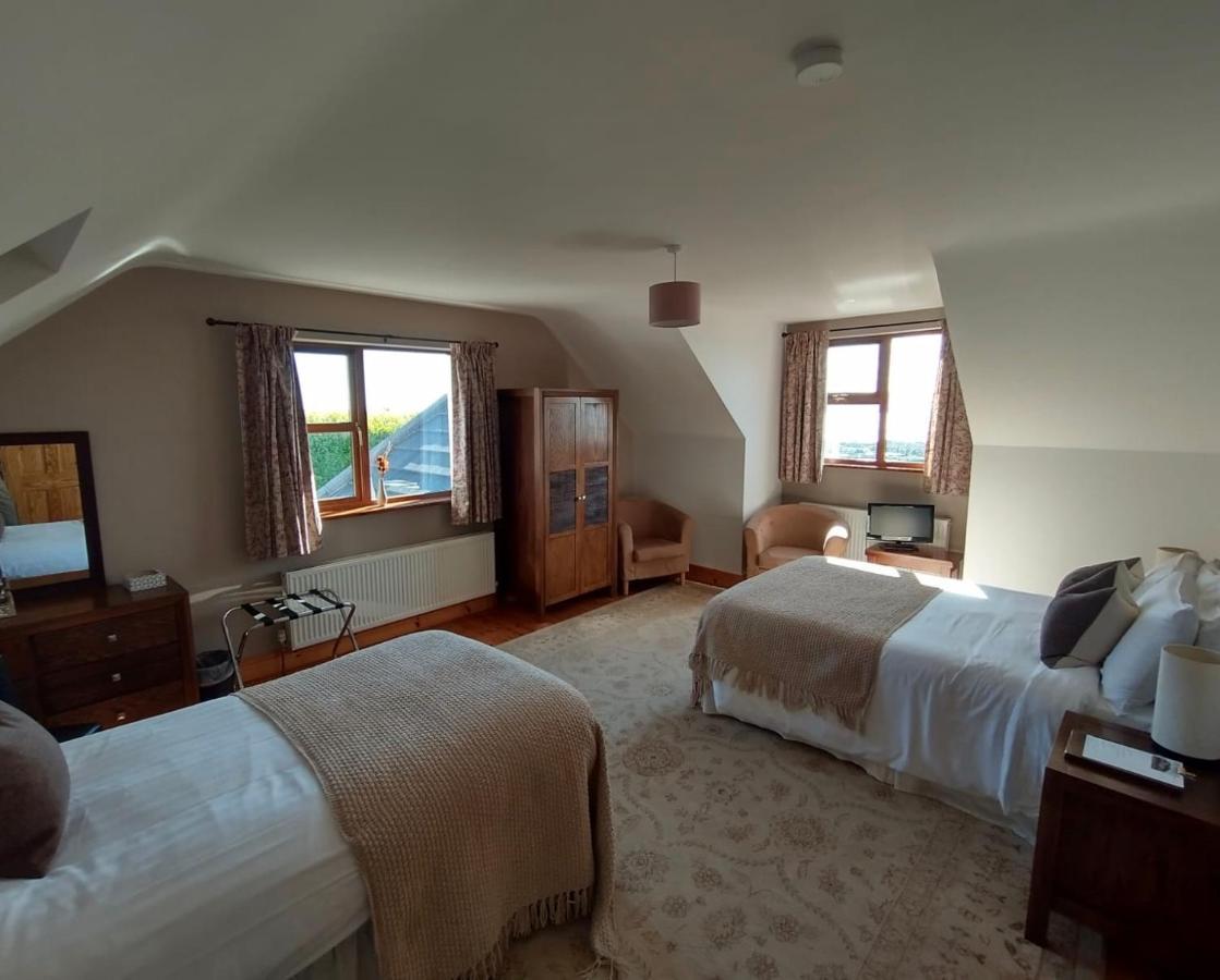 Inishowen Lodge B&B Moville Exterior foto